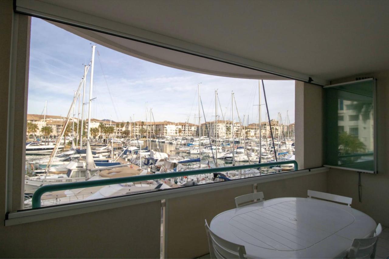 Apartment With Balcony And View On The Port *